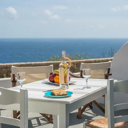 Heavenly Milos Tatil Evi Agia Kiriaki Beach (Milos)